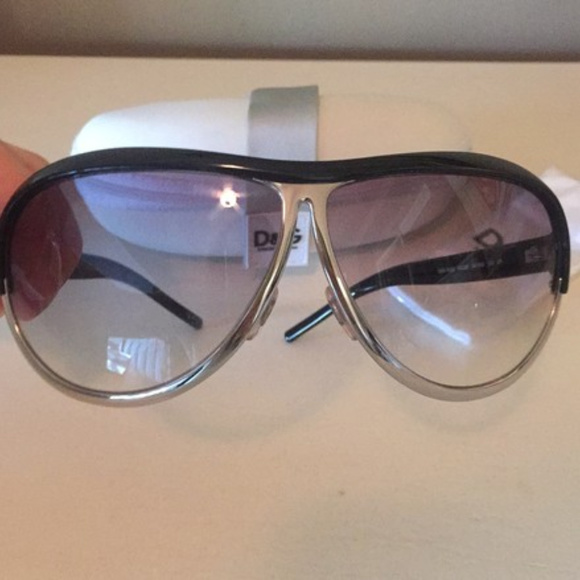 dolce and gabbana women's aviator sunglasses